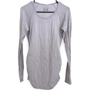 Athleta Lilac/Gray Momentum Long Sleeve Athletic/Workout Shirt - Small